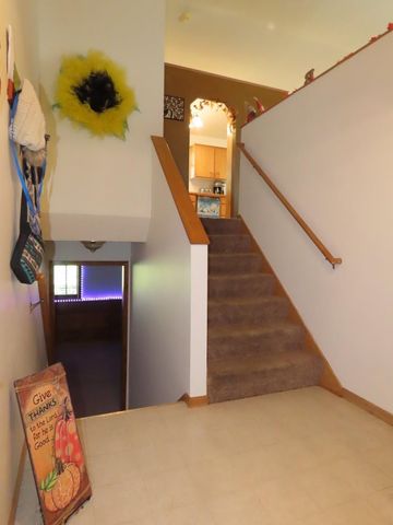 1001 Lincoln Circle, Braham, MN 55006