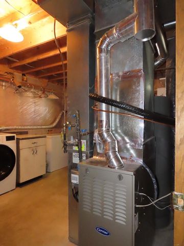 1001 Lincoln Circle, Braham, MN 55006