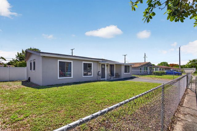 1871 NW 33rd Avenue, Lauderhill, FL 33311