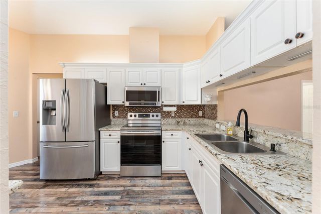 10987 SW 69TH CIRCLE, Ocala, FL 34476