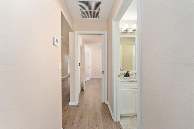 10987 SW 69TH CIRCLE, Ocala, FL 34476