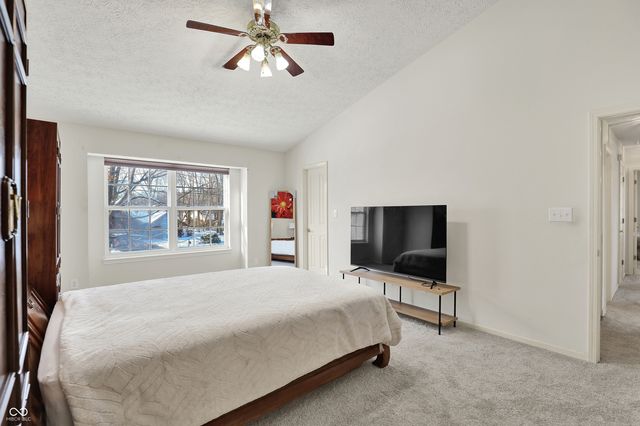 11249 Tall Trees Drive, Fishers, IN 46038