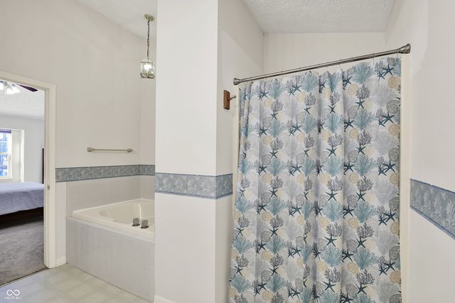 11249 Tall Trees Drive, Fishers, IN 46038