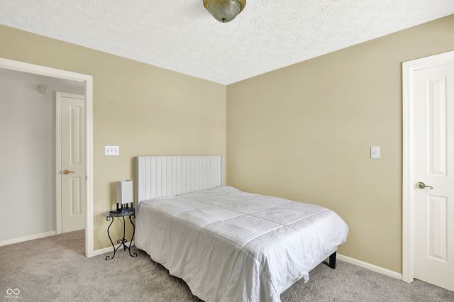 11249 Tall Trees Drive, Fishers, IN 46038