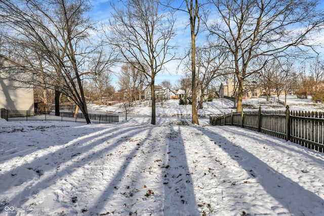 11249 Tall Trees Drive, Fishers, IN 46038