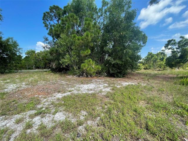 4513 NW 34th Place, Cape Coral, FL 33993