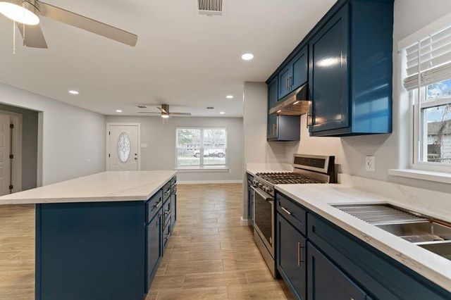 2501 Charles Road, Houston, TX 77093