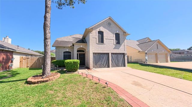 19919 Goldlake Drive, Katy, TX 77449