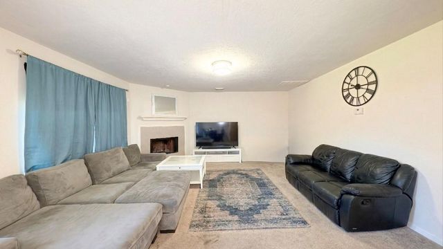 19919 Goldlake Drive, Katy, TX 77449
