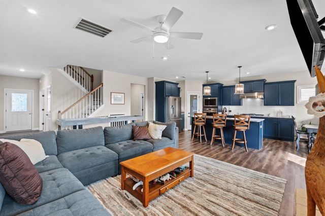 904 Camden Court, Richmond, KY 40475