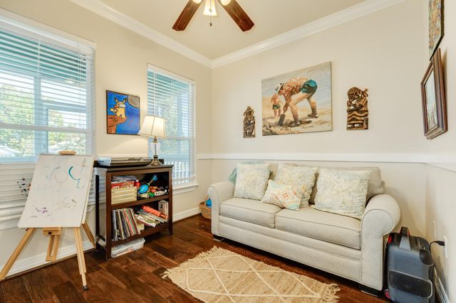 4317 Avenue R, Galveston, TX 77550