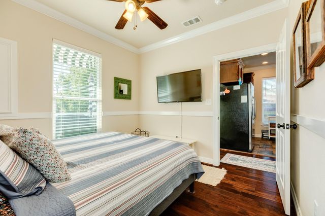 4317 Avenue R, Galveston, TX 77550