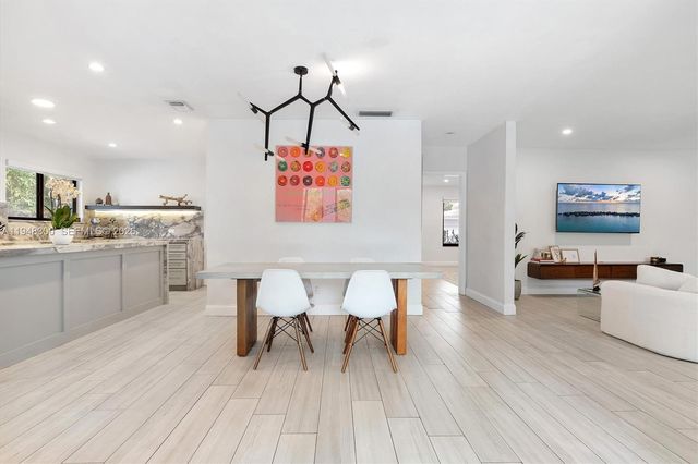 10570 NE 3rd Ave, Miami Shores, FL 33138