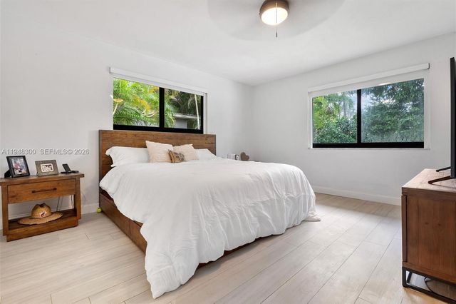 10570 NE 3rd Ave, Miami Shores, FL 33138