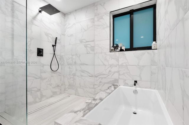 10570 NE 3rd Ave, Miami Shores, FL 33138