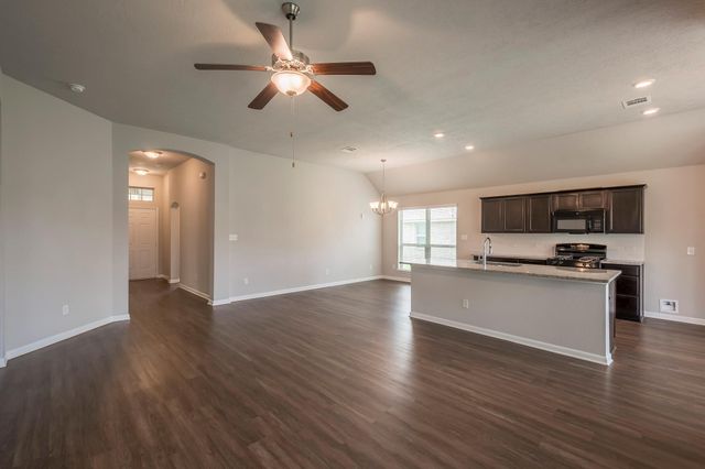 7418 Masters Drive, Navasota, TX 77868