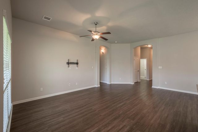 7418 Masters Drive, Navasota, TX 77868