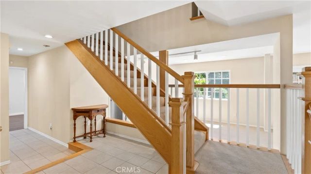7226 Dennis, West Hills, CA 91307