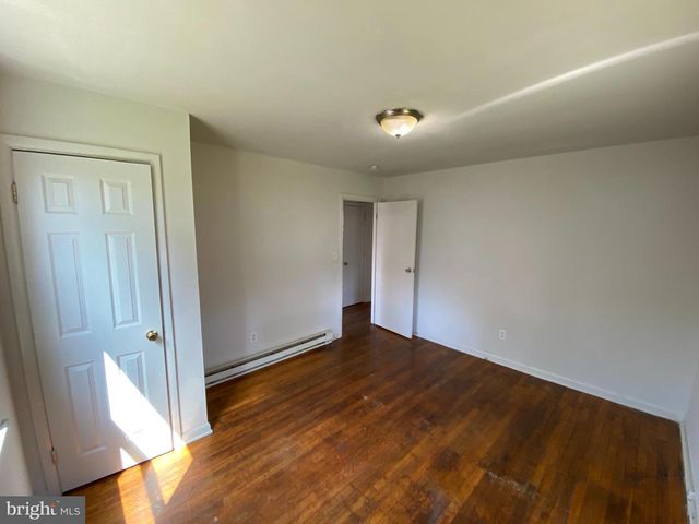 209 FRAZIER ST, Fredericksburg, VA 22401