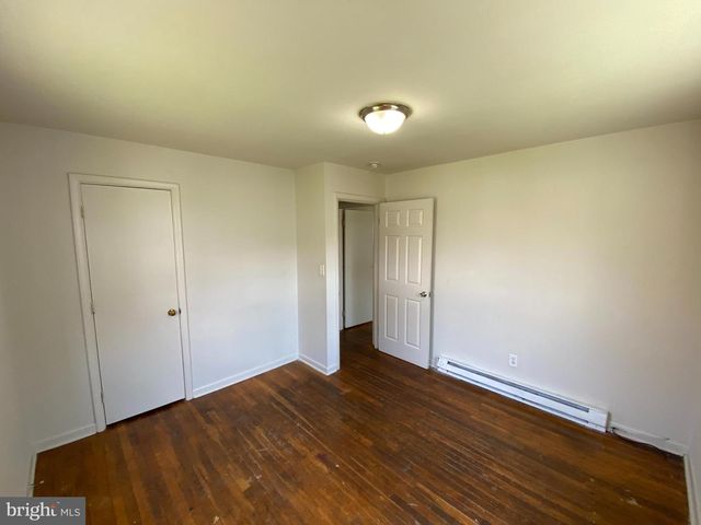 209 FRAZIER ST, Fredericksburg, VA 22401