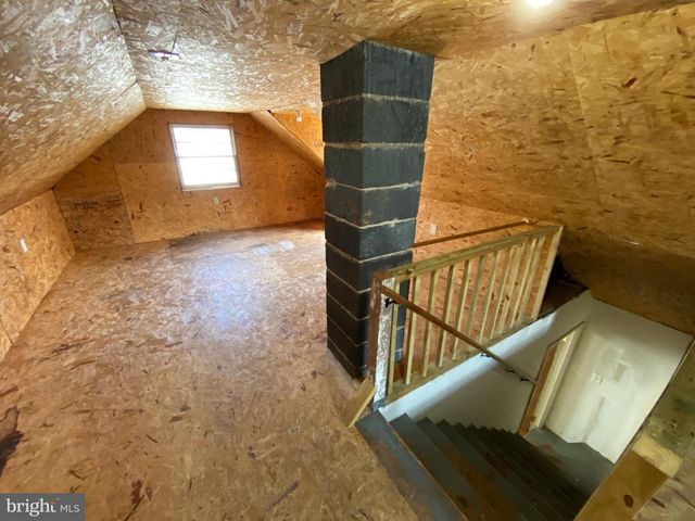 209 FRAZIER ST, Fredericksburg, VA 22401