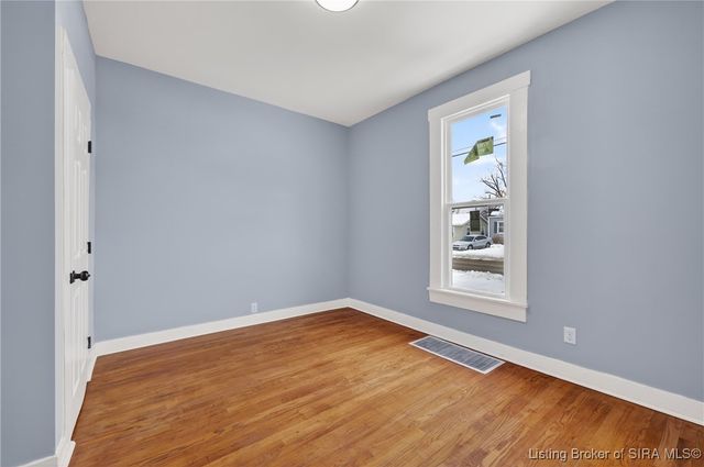 430 N Randolph Avenue, Clarksville, IN 47129