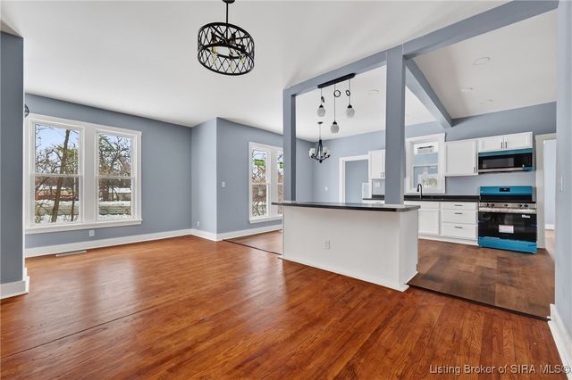 430 N Randolph Avenue, Clarksville, IN 47129