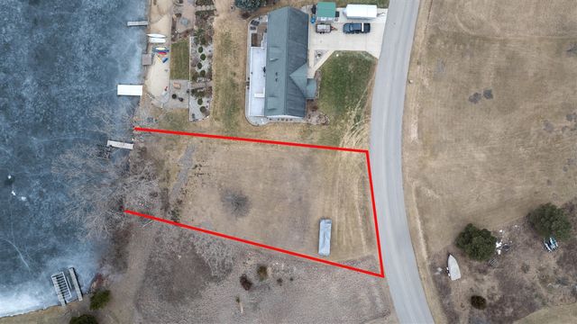 14391 Killybegs Lane, Cement City, MI 49233