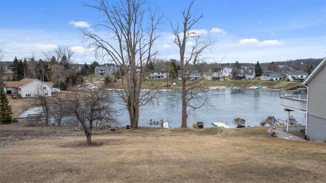 14391 Killybegs Lane, Cement City, MI 49233