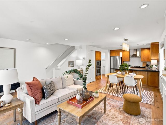 2106 E Terrace Street, Seattle, WA 98122