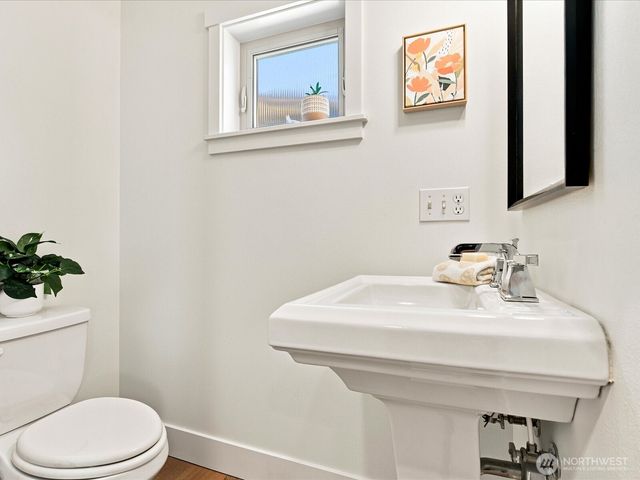 2106 E Terrace Street, Seattle, WA 98122
