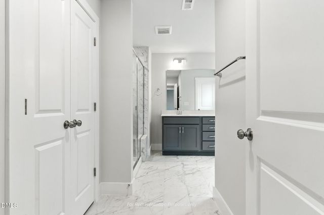 178 Charlotte Knoll Street, Zebulon, NC 27597