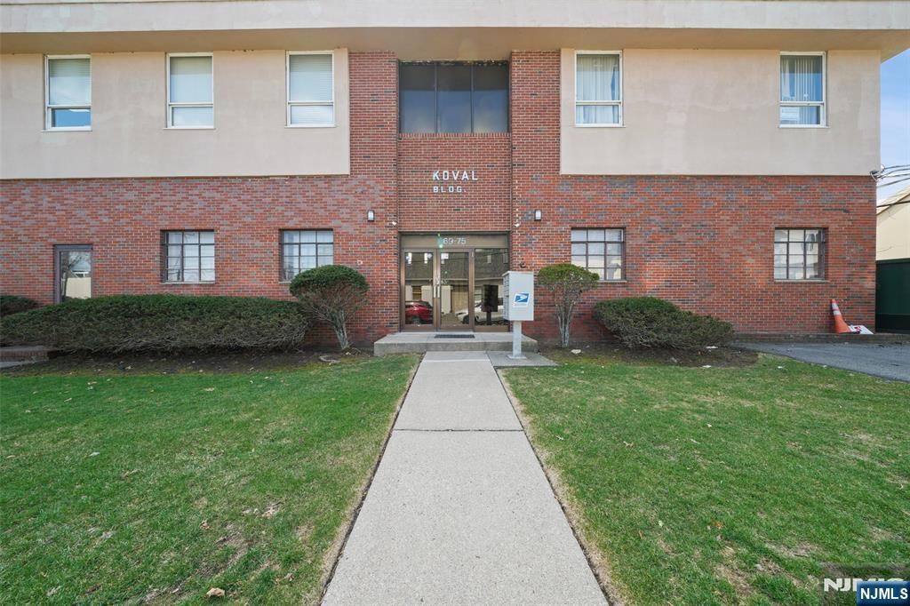 103 Armour, Dumont, NJ 07628
