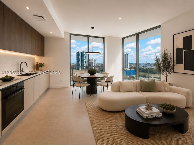 1400 Biscayne Blvd 1807, Miami, FL 33132