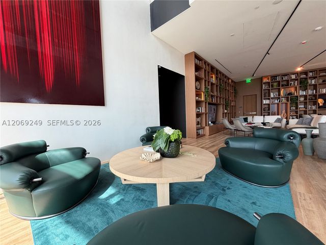 1400 Biscayne Blvd 1807, Miami, FL 33132