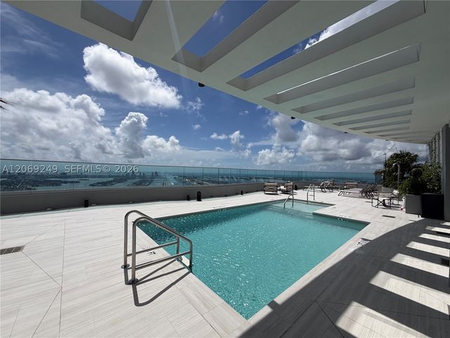 1400 Biscayne Blvd 1807, Miami, FL 33132