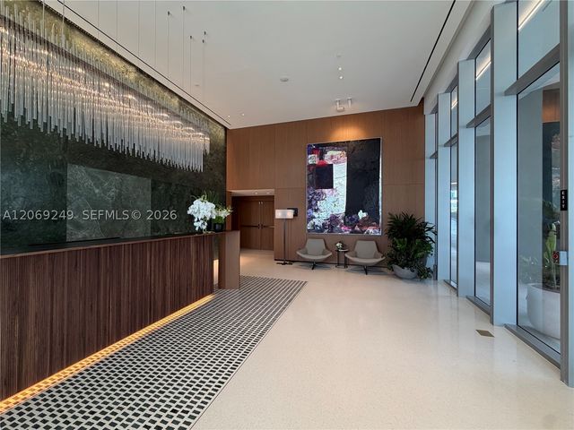 1400 Biscayne Blvd 1807, Miami, FL 33132