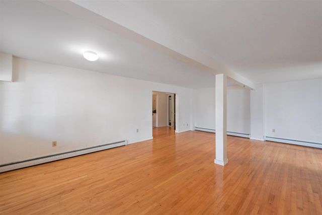 25 Millham Court, South Burlington, VT 05403