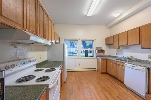 25 Millham Court, South Burlington, VT 05403