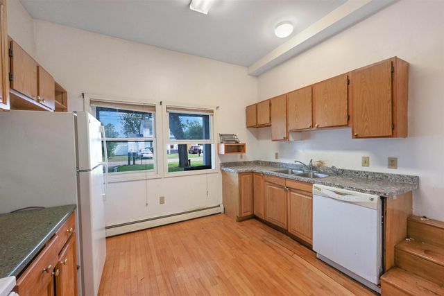 25 Millham Court, South Burlington, VT 05403