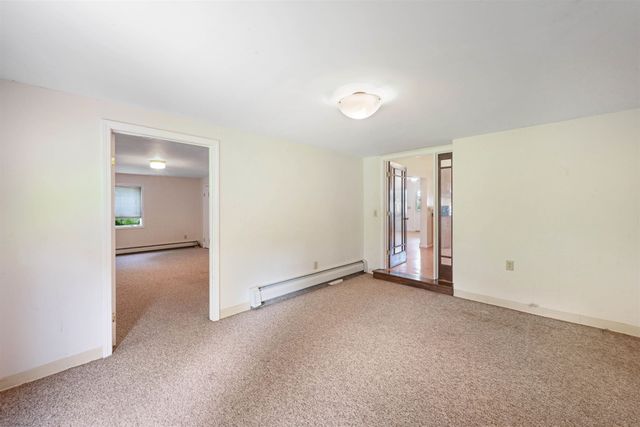 25 Millham Court, South Burlington, VT 05403