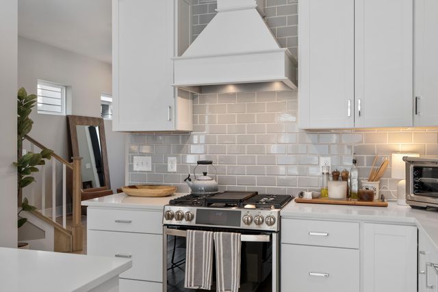 1116 Edgehill Road, Columbus, OH 43212