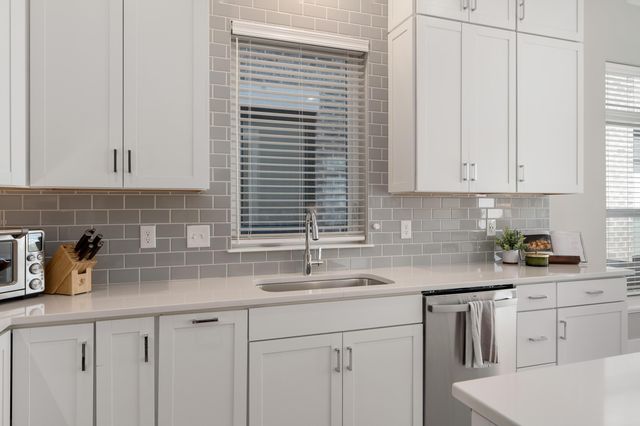 1116 Edgehill Road, Columbus, OH 43212