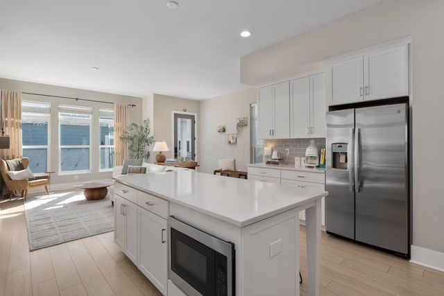 1116 Edgehill Road, Columbus, OH 43212