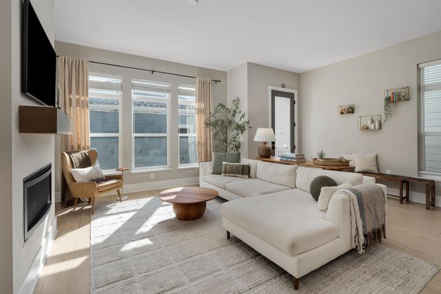 1116 Edgehill Road, Columbus, OH 43212