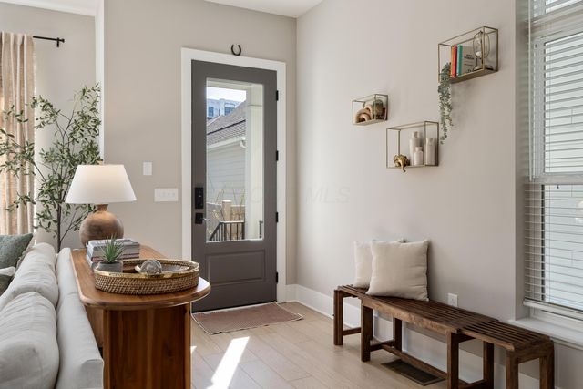 1116 Edgehill Road, Columbus, OH 43212