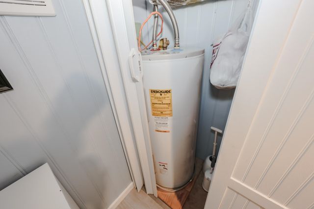 7 Grenier Boulevard, Londonderry, NH 03053