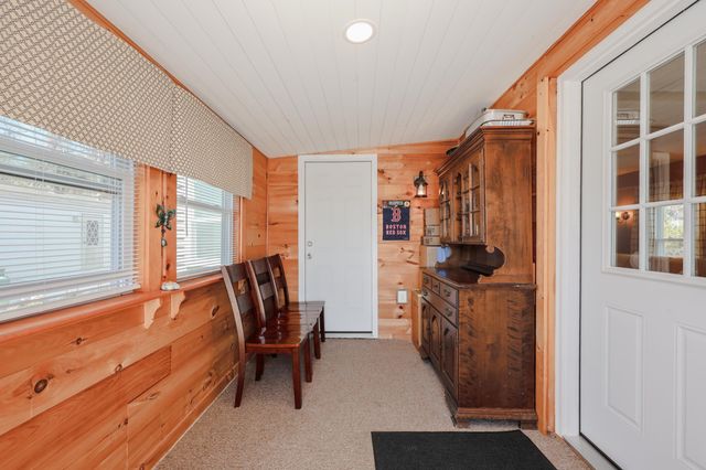 7 Grenier Boulevard, Londonderry, NH 03053