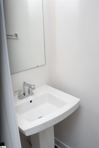 17 Rollins Avenue, Greenville, SC 29607