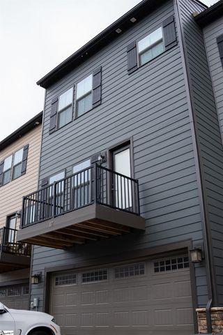 17 Rollins Avenue, Greenville, SC 29607